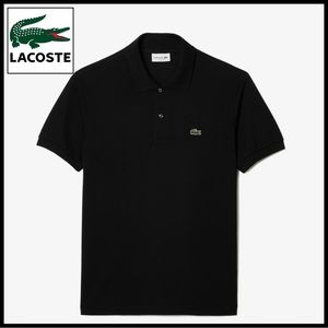 Lacoste Original Petit Pique Polo in Black. Size9/4XL.